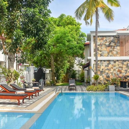 Villa De White Sambur ヒッカドゥワ エクステリア 写真