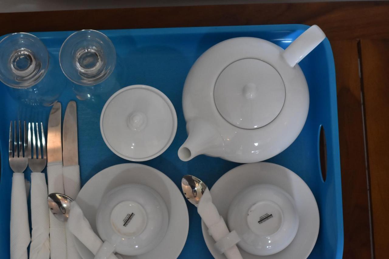 Villa De White Sambur ヒッカドゥワ エクステリア 写真